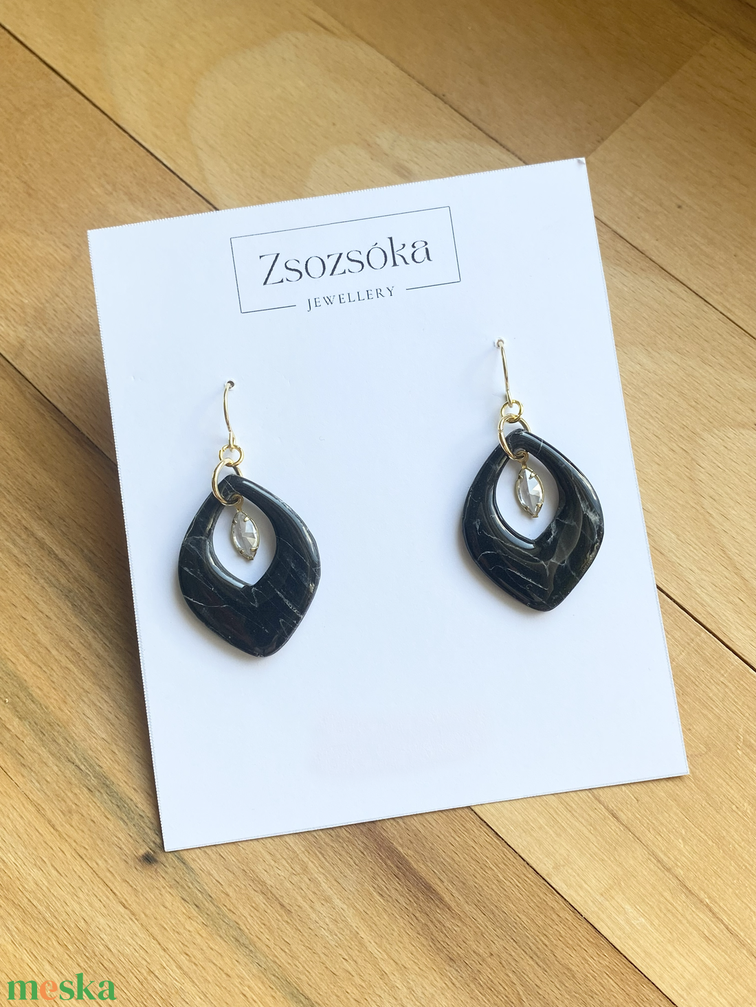Black Marble Big Leaves Fülbevaló - ékszer - fülbevaló - lógó fülbevaló - Meska.hu