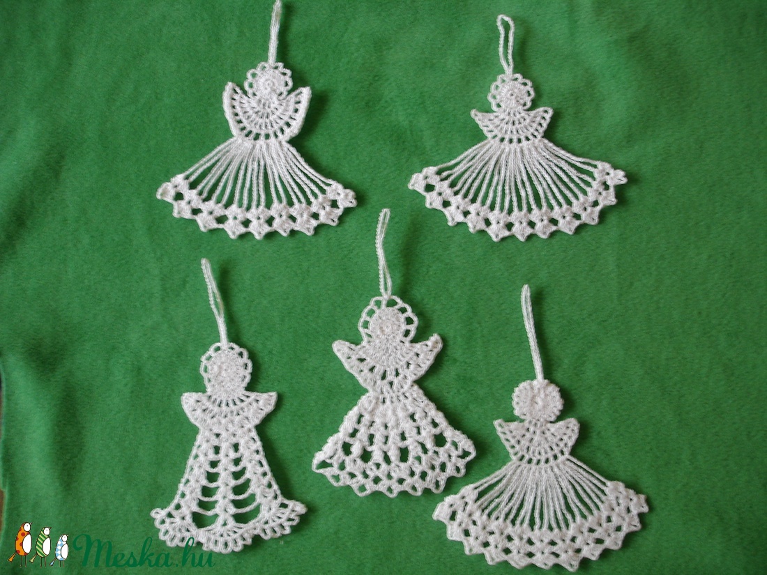 Karácsonyi lapos angyal és gyertya  horgolt fenyő dísz - karácsony - Meska.hu
