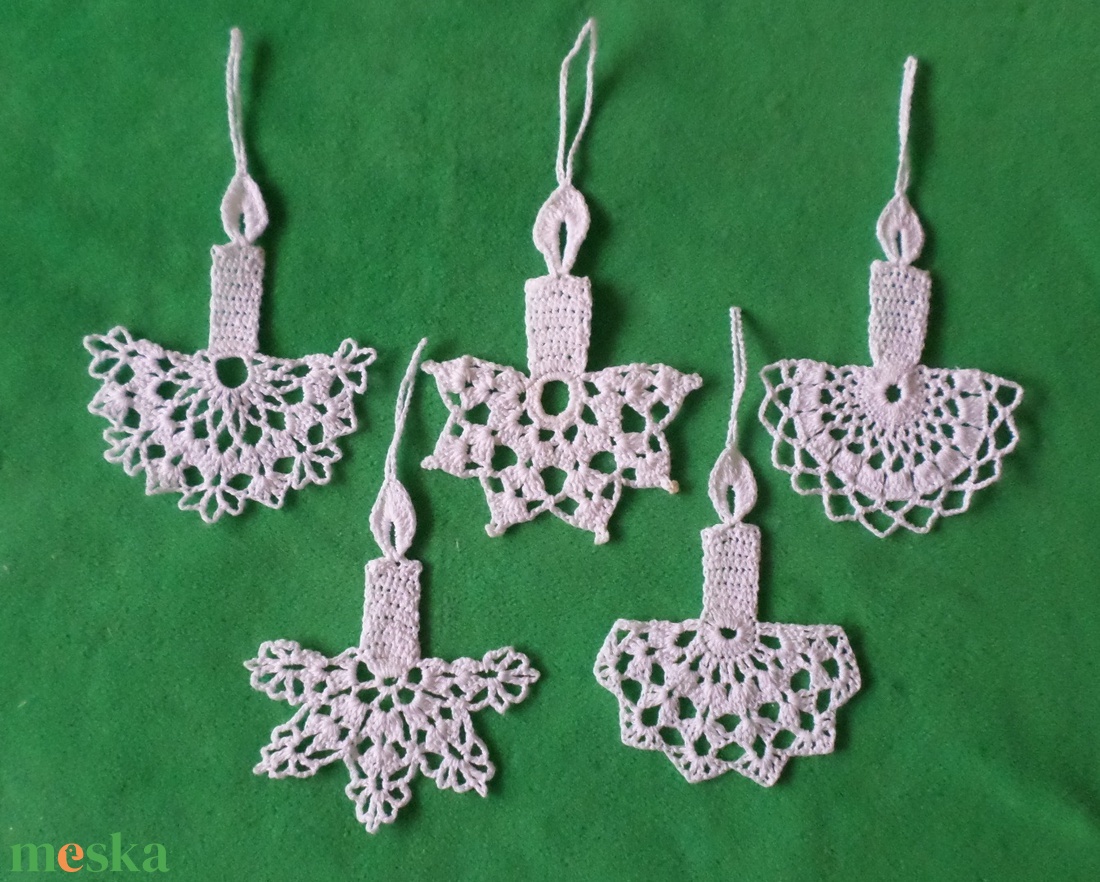 Karácsonyi  gyertya  horgolt fenyő dísz 5 db / garnitúra - karácsony - karácsonyi lakásdekoráció - karácsonyfadíszek - Meska.hu