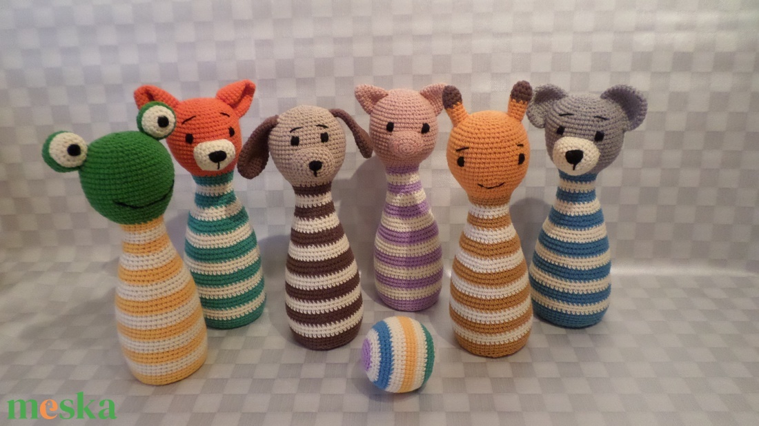 Bowling bábuk labdával ügyességi babajáték amigurumi figurákkal - játék & sport - készségfejlesztő és logikai játék - oktató játékok - Meska.hu Bowling bábuk labdával ügyességi babajáték amigurumi figurákkal - játék & sport - készségfejlesztő és logikai játék - oktató játékok - Meska.hu