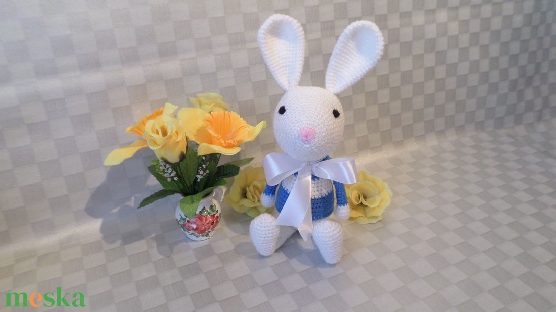 Nyuszi amigurumi játék - játék & sport - készségfejlesztő és logikai játék - toronyépítő- és egyensúlyozó játékok - Meska.hu