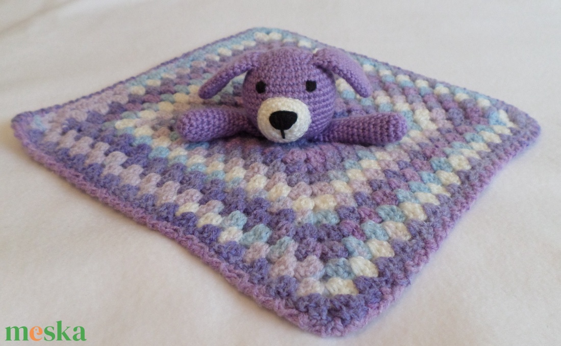 Szundikendő, babarongyi  kutya amigurumi figurával - játék & sport - 3 éves kor alattiaknak - alvóka & rongyi - Meska.hu