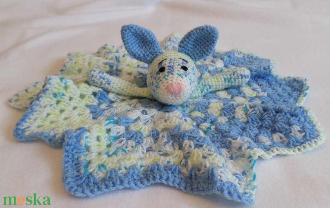 Szundikendő, babarongyi  kutya amigurumi figurával - játék & sport - 3 éves kor alattiaknak - alvóka & rongyi - Meska.hu