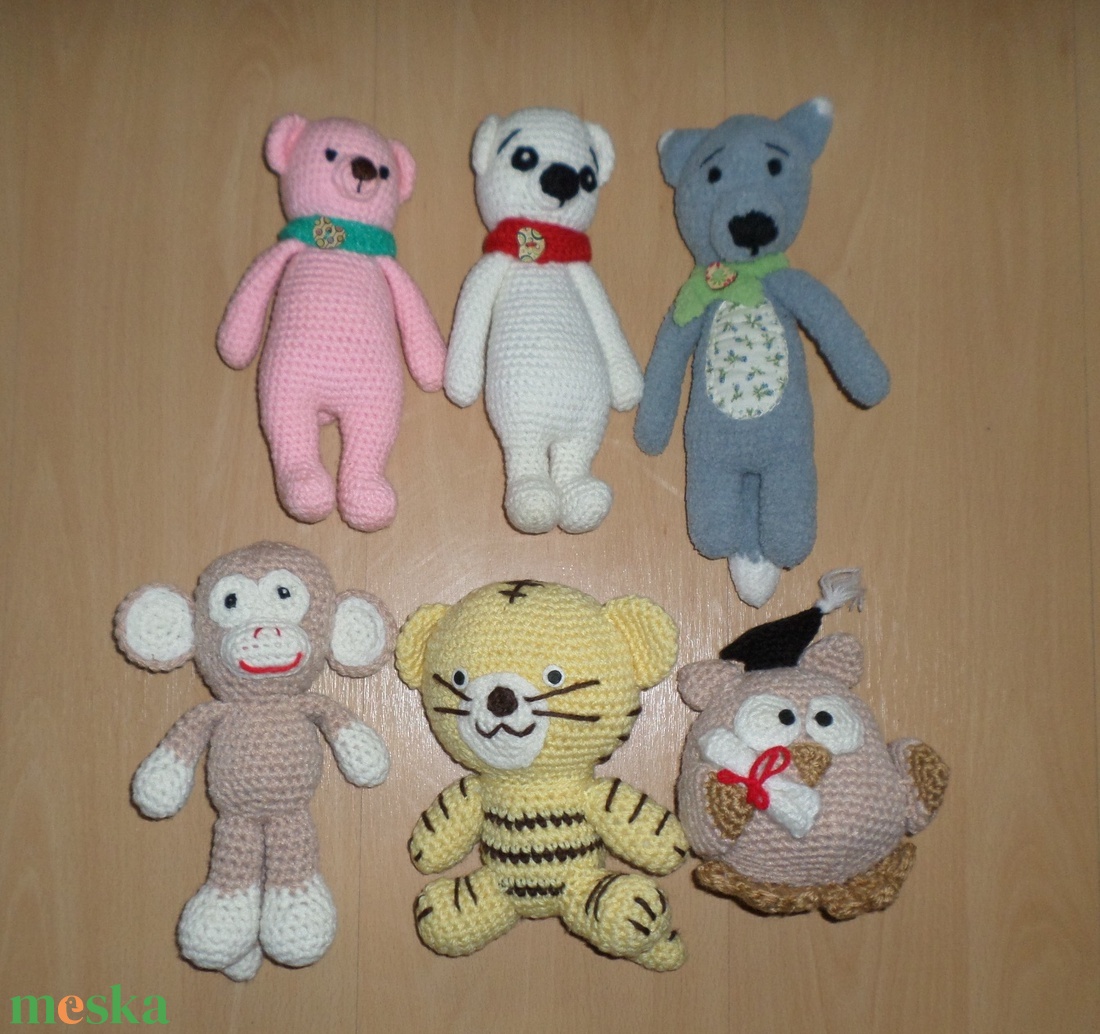Közepes méretű   amigurumi figurák egyben eladó 6 db - játék & sport - készségfejlesztő és logikai játék - toronyépítő- és egyensúlyozó játékok - Meska.hu