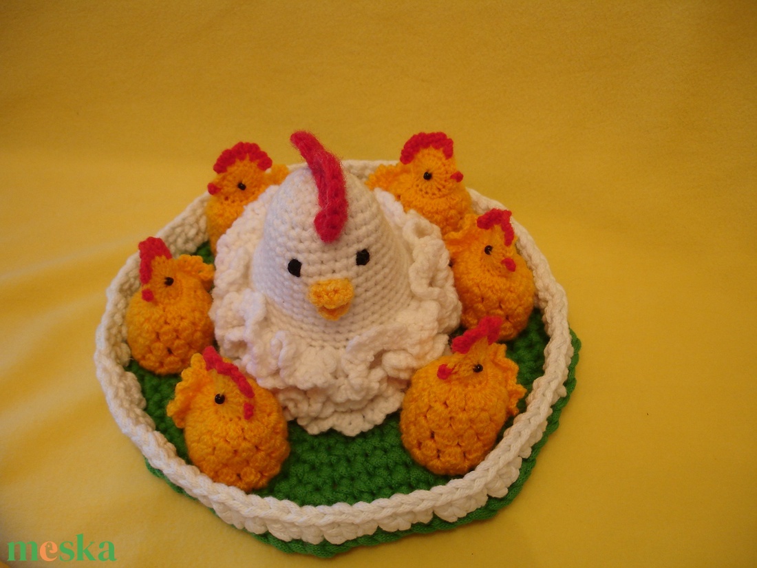 Húsvét asztali dísz tyúk, csibe,  kosárban rendelhető - otthon & életmód - dekoráció - asztal és polc dekoráció - asztaldísz - Meska.hu