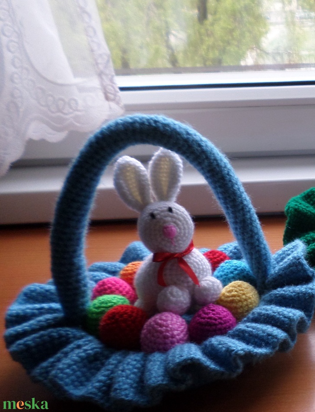 Húsvét asztali dísz nyuszi és tojás kosárban rendelhető - otthon & életmód - dekoráció - asztal és polc dekoráció - asztaldísz - Meska.hu