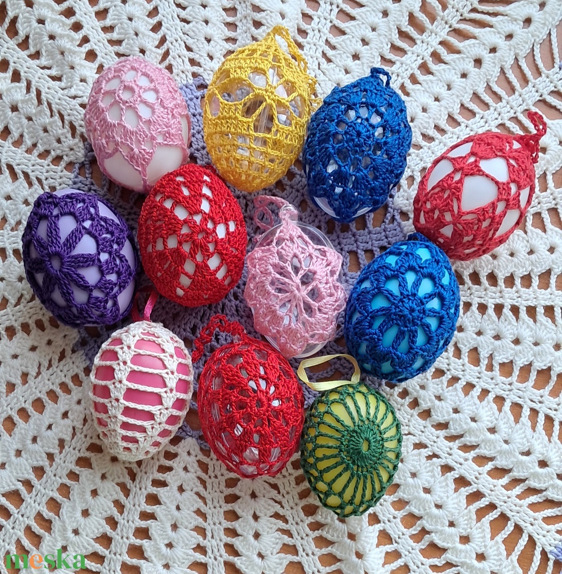 Húsvét horgolt tojás 6 cm 11 db egyben - ünnepi díszek, dekorációk - húsvéti díszek és dekorációk - húsvéti tojás, hímestojás - Meska.hu