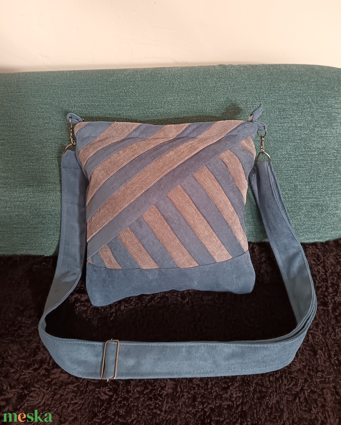 Tisztakék - táska & tok - kézitáska & válltáska - vállon átvethető táska - Meska.hu