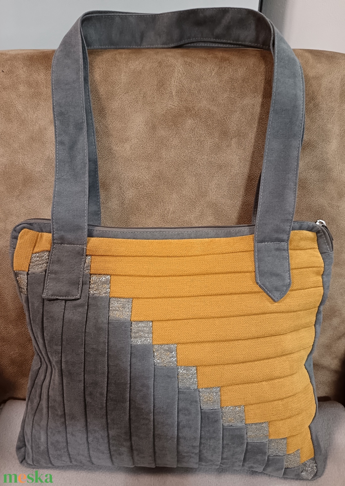 Klasszikus modernség - táska & tok - kézitáska & válltáska - válltáska - Meska.hu