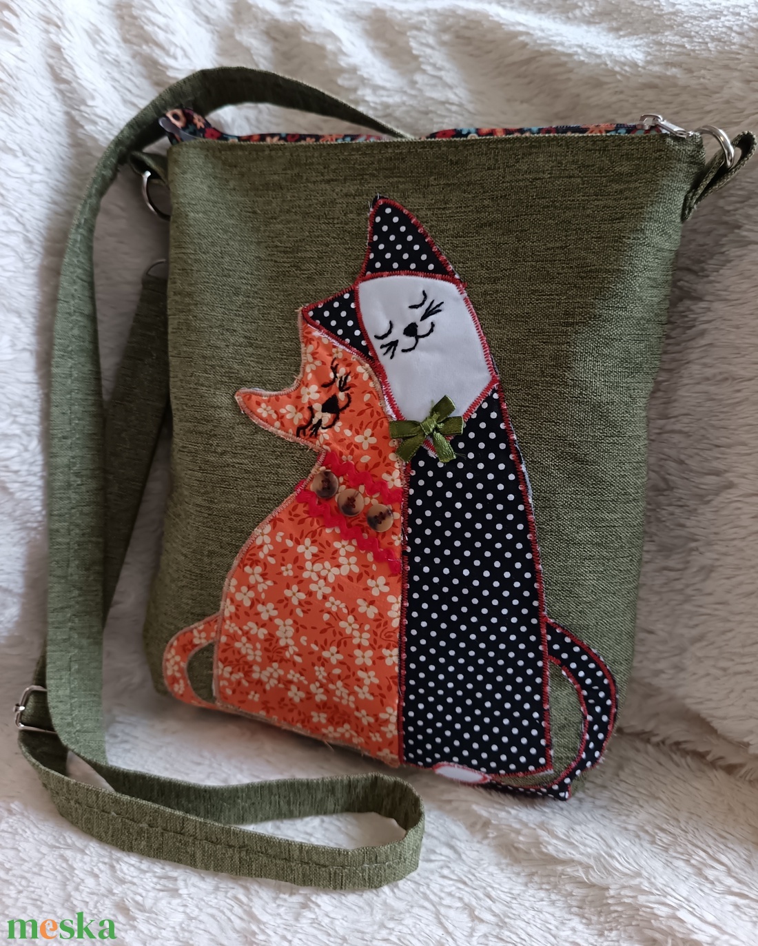 Szerelmes cicák - táska & tok - kézitáska & válltáska - vállon átvethető táska - Meska.hu