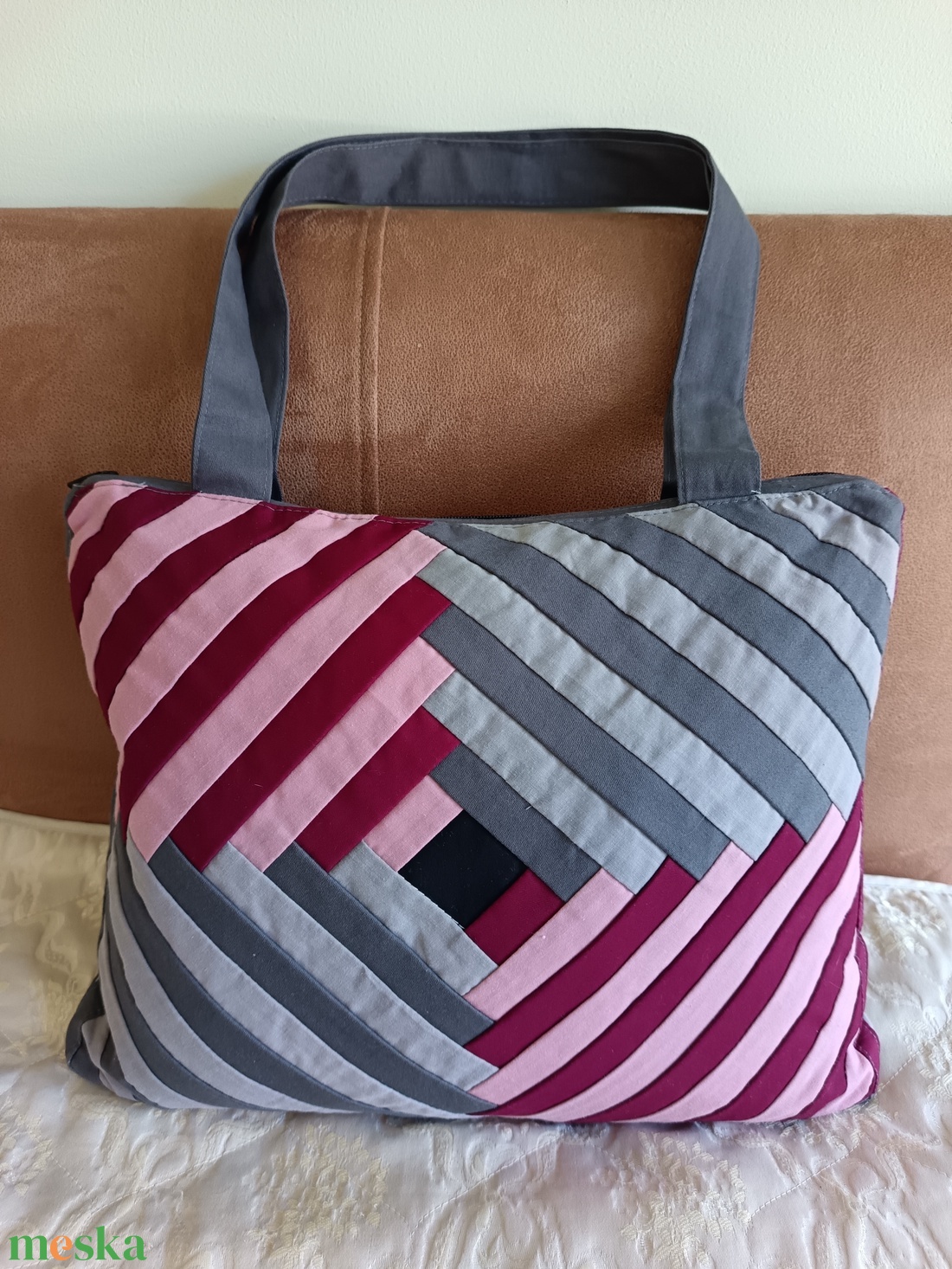 Csíkos csodás (válltáska) - táska & tok - kézitáska & válltáska - válltáska - Meska.hu
