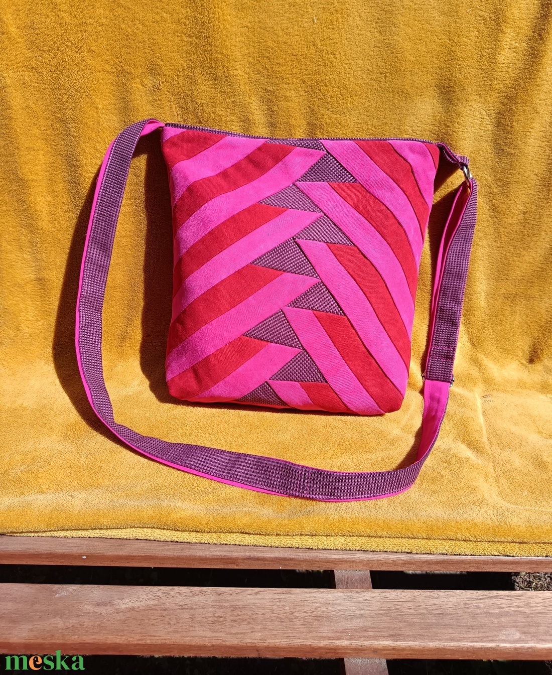 Fanni kedvence (vállon átvethető táska) - táska & tok - kézitáska & válltáska - vállon átvethető táska - Meska.hu