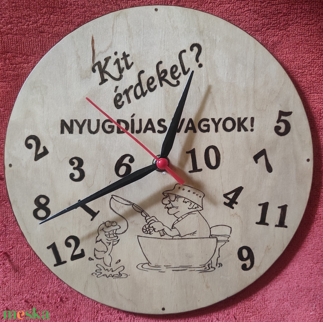 Nyugdíjas búcsúztatóra - kézzel rajzolt gravírozott falióra - otthon & életmód - dekoráció - fali és függő dekoráció - falióra & óra - Meska.hu Nyugdíjas búcsúztatóra - kézzel rajzolt gravírozott falióra - otthon & életmód - dekoráció - fali és függő dekoráció - falióra & óra - Meska.hu