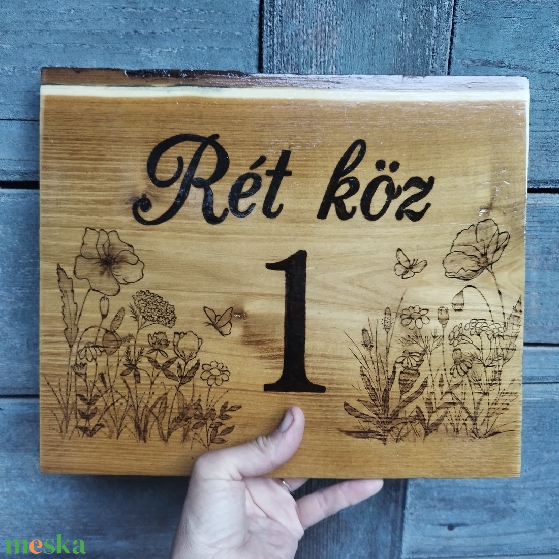 Házszámtábla egyedi, kézzel rajzolt virág grafikával - otthon & életmód - ház & kert - házszám - Meska.hu Házszámtábla egyedi, kézzel rajzolt virág grafikával - otthon & életmód - ház & kert - házszám - Meska.hu