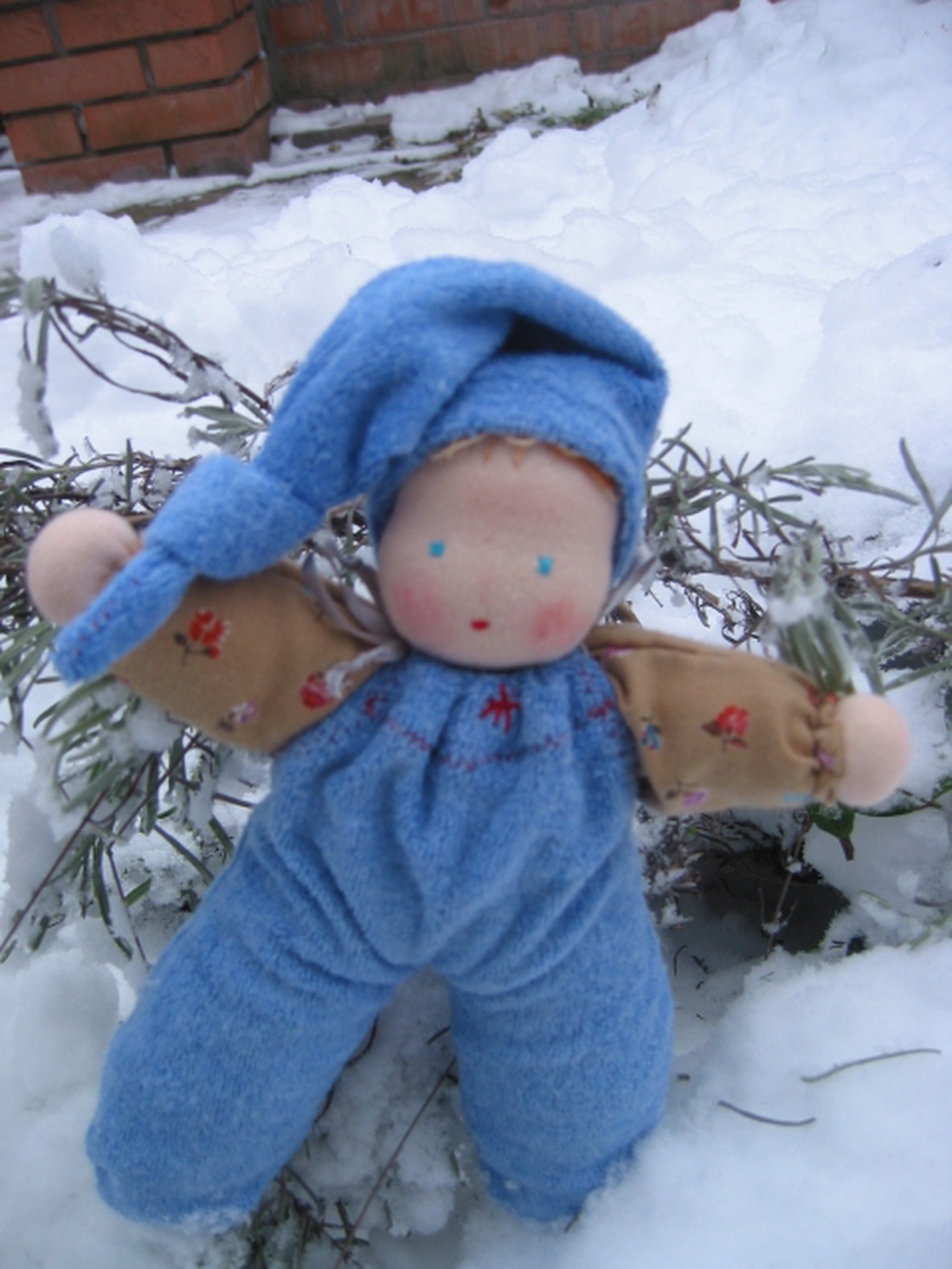 Öltöztetős Manó Baba -  - Meska.hu