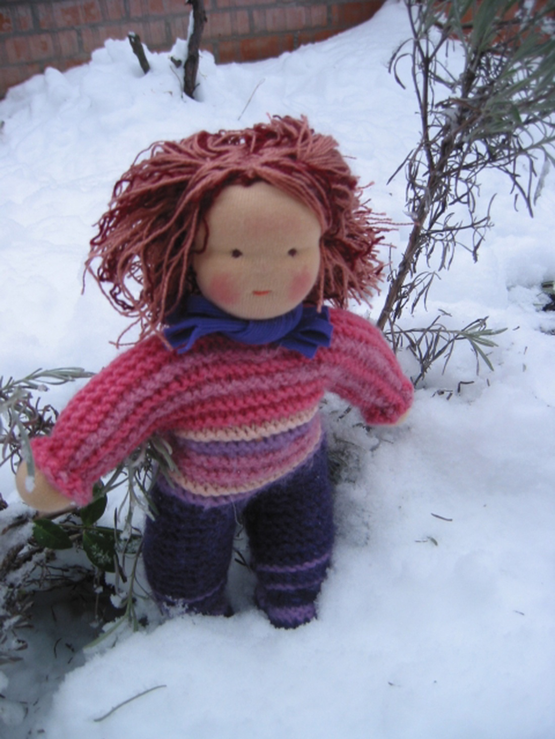 Waldorf-fejű kötött baba -  - Meska.hu