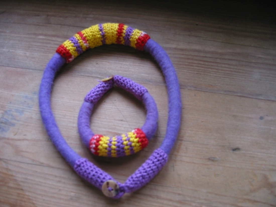 Nemez nyakbavaló :) -  - Meska.hu