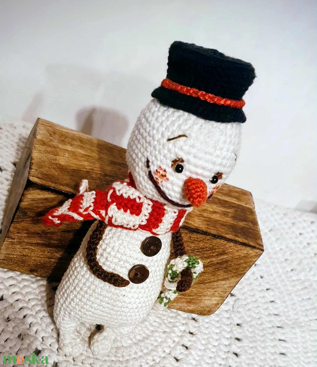 Hóember horgolva - karácsony - karácsonyi lakásdekoráció - karácsonyi manók, figurák - Meska.hu