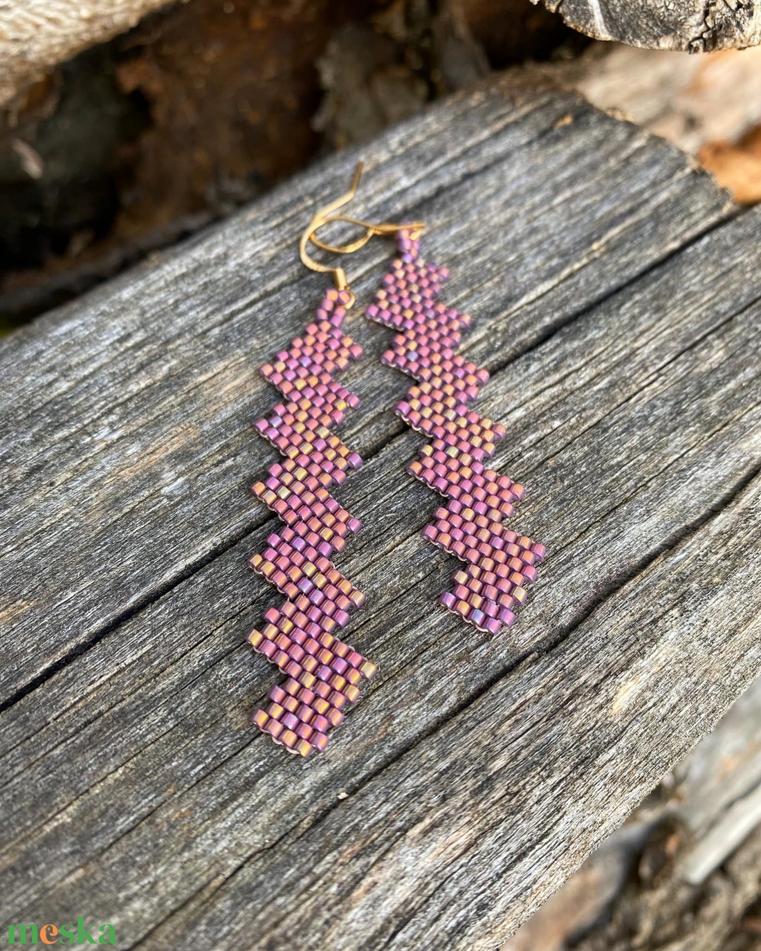 Zsuwel Purple shiny cikkcakk fülbevaló - ékszer - fülbevaló - lógó fülbevaló - Meska.hu Zsuwel Purple shiny cikkcakk fülbevaló - ékszer - fülbevaló - lógó fülbevaló - Meska.hu