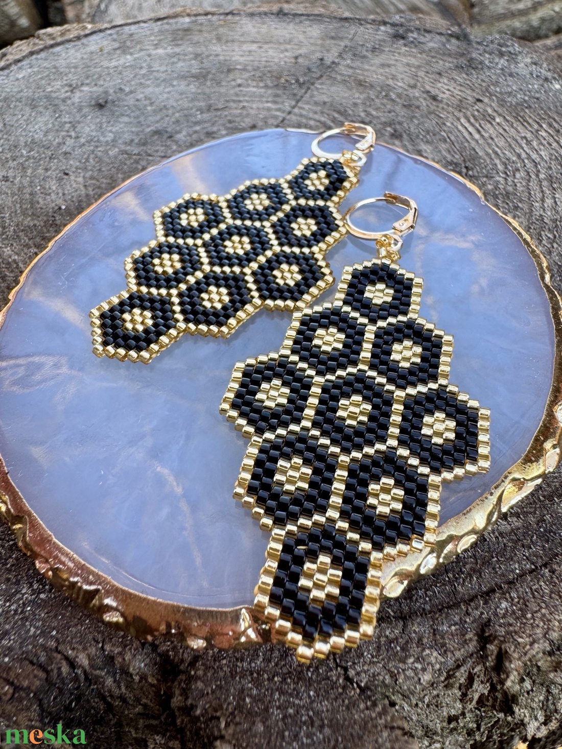 Zsuwel Fekete-arany  FLOWER fülbevaló - ékszer - fülbevaló - lógó fülbevaló - Meska.hu