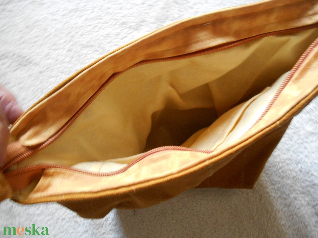 Válltáska/ Mustárszínű táska / Bag - táska & tok - kézitáska & válltáska - vállon átvethető táska - Meska.hu