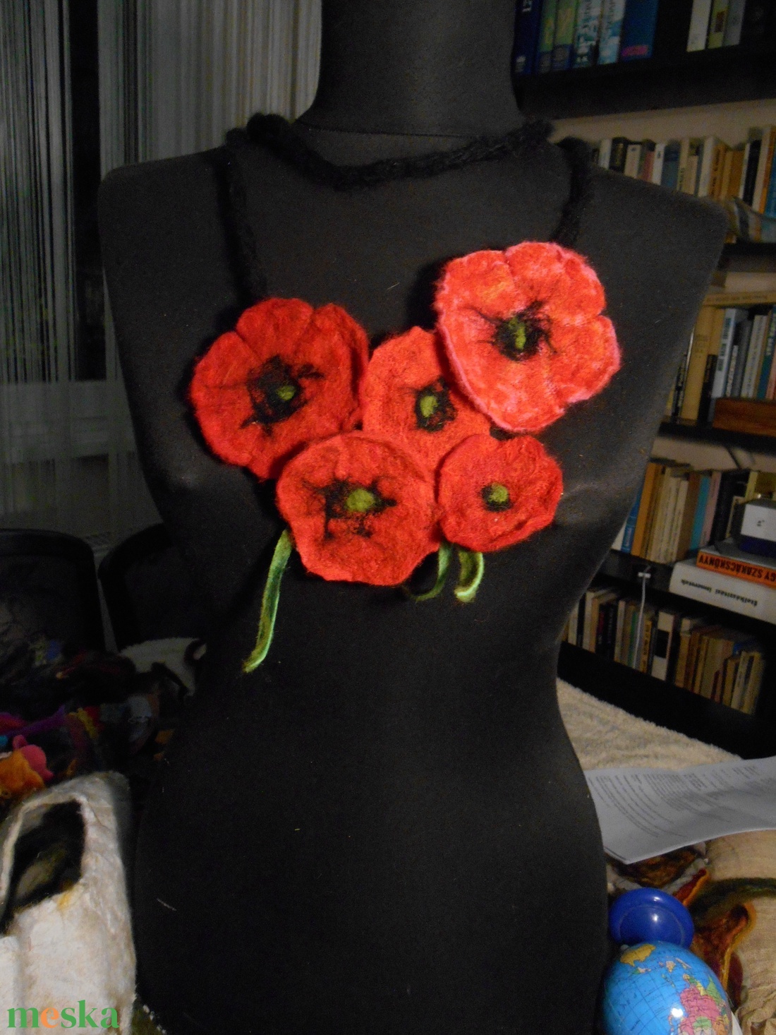 Pipacsos nyakék / Nyaklánc / Pipacsok / Pipacsos textil ékszer - ékszer - nyaklánc - hosszú nyaklánc - Meska.hu Pipacsos nyakék / Nyaklánc / Pipacsok / Pipacsos textil ékszer - ékszer - nyaklánc - hosszú nyaklánc - Meska.hu