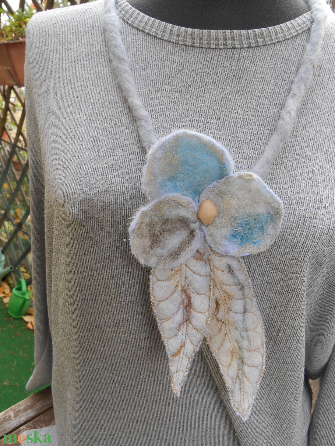 Nyaklánc / Nyakék/ Nemez nyakék / Jégvirág - ékszer - nyaklánc - hosszú nyaklánc - Meska.hu Nyaklánc / Nyakék/ Nemez nyakék / Jégvirág - ékszer - nyaklánc - hosszú nyaklánc - Meska.hu