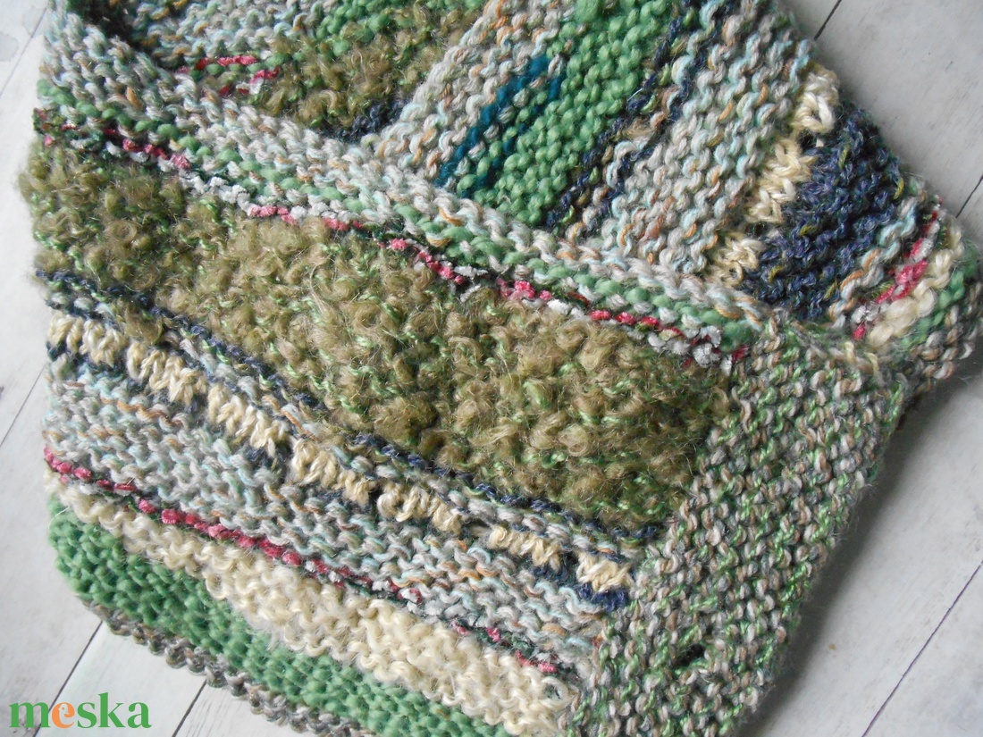 Gombolható kötött sál/ Különleges kötésű sál/ Swig sál/Sálkülönlegesség - ruha & divat - sál, sapka, kendő - sál - Meska.hu