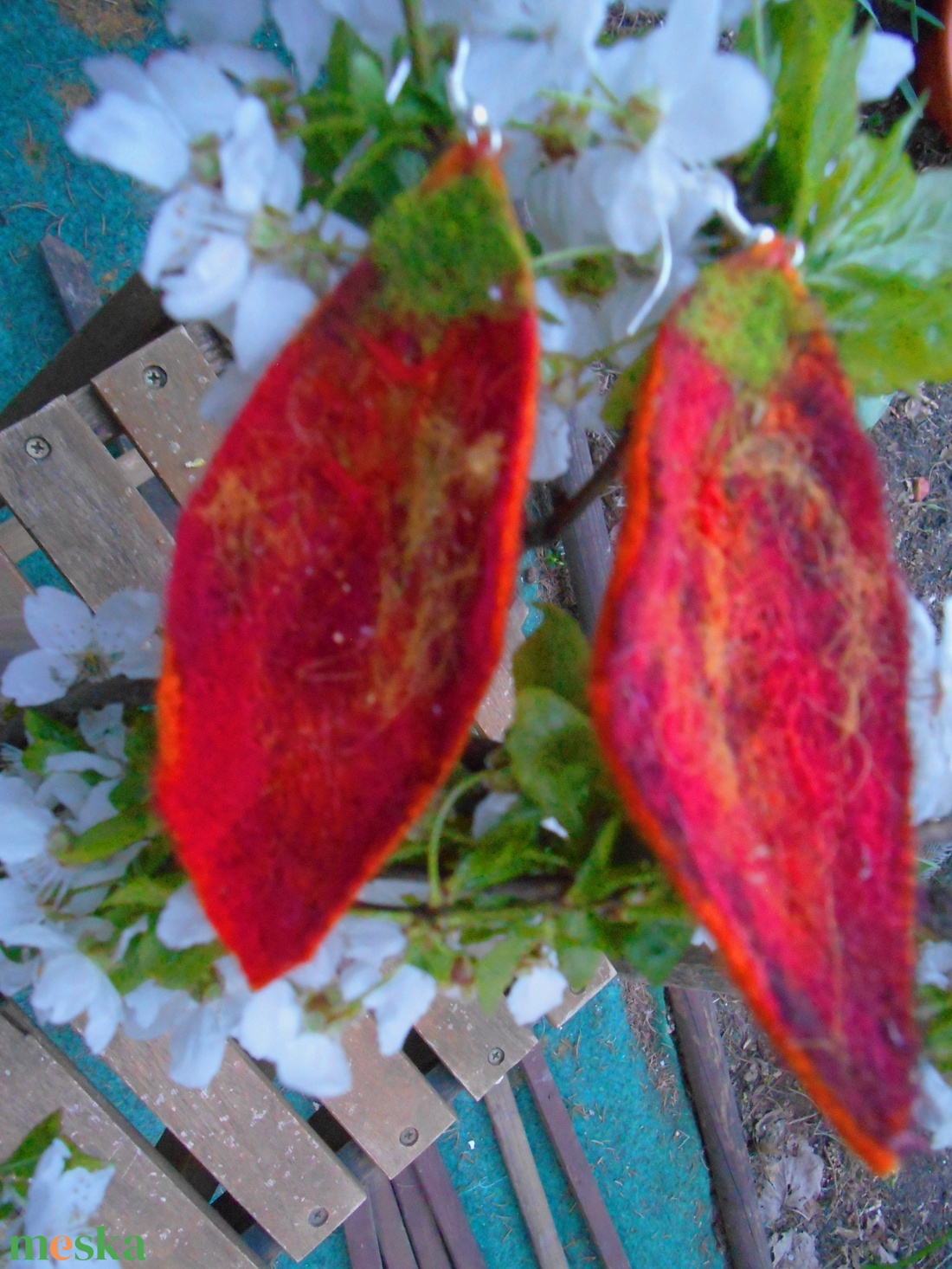 Nemez fülbevaló/nemezelt/ tűnemezelt fülbevaló - esküvő - ékszer - fülbevaló - Meska.hu