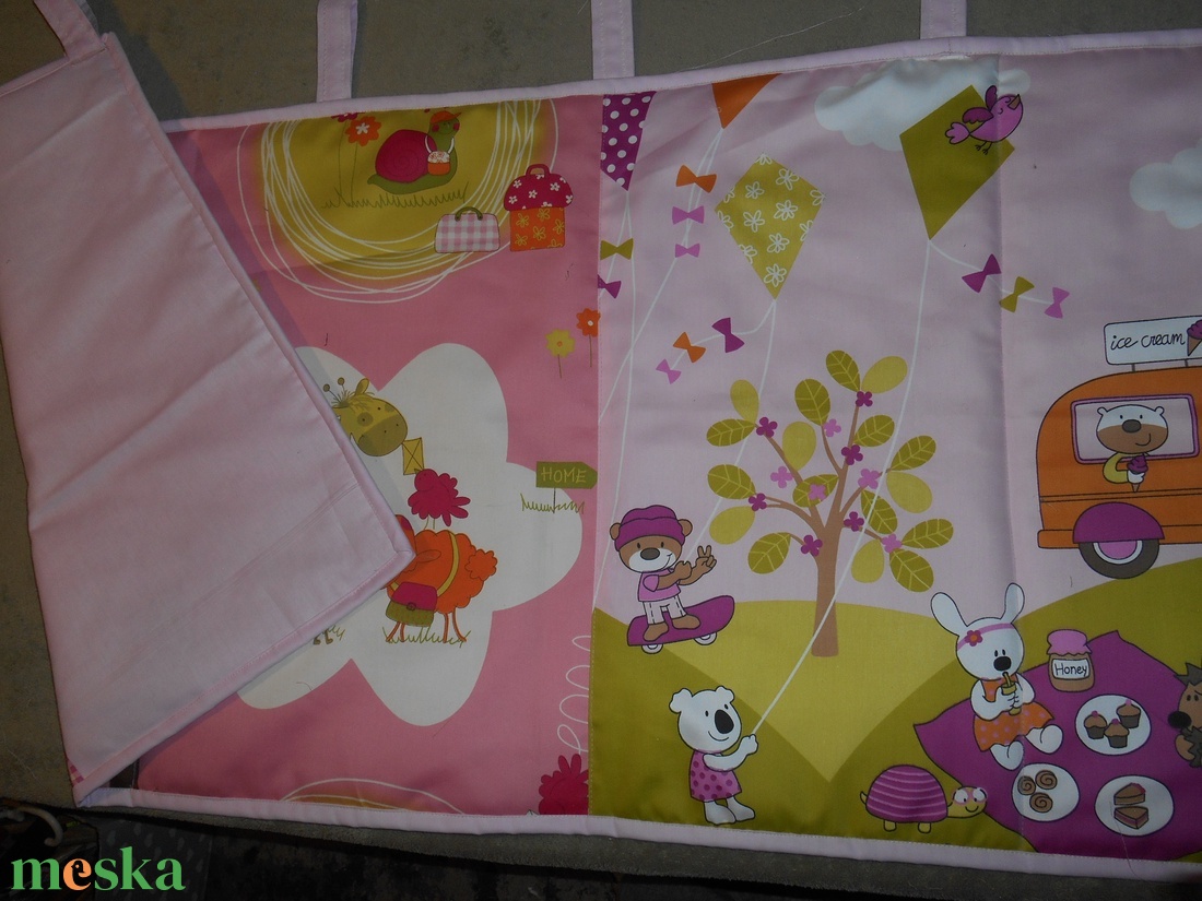 Kislányos falvédő/Falvédő/ Gyerekszoba/Rózsaszín falvédő - baba - mama - babaszoba dekoráció - falvédő gyerekszobába - Meska.hu