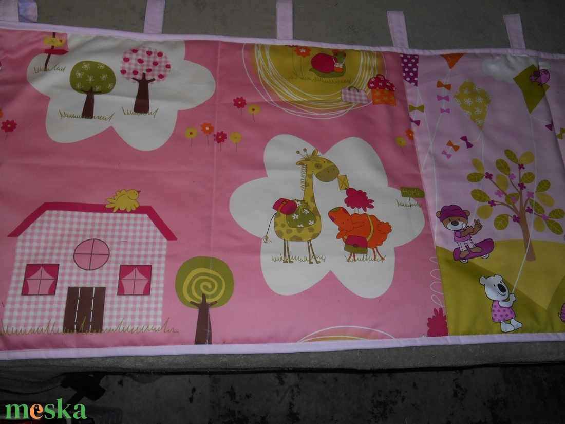 Kislányos falvédő/Falvédő/ Gyerekszoba/Rózsaszín falvédő - baba - mama - babaszoba dekoráció - falvédő gyerekszobába - Meska.hu