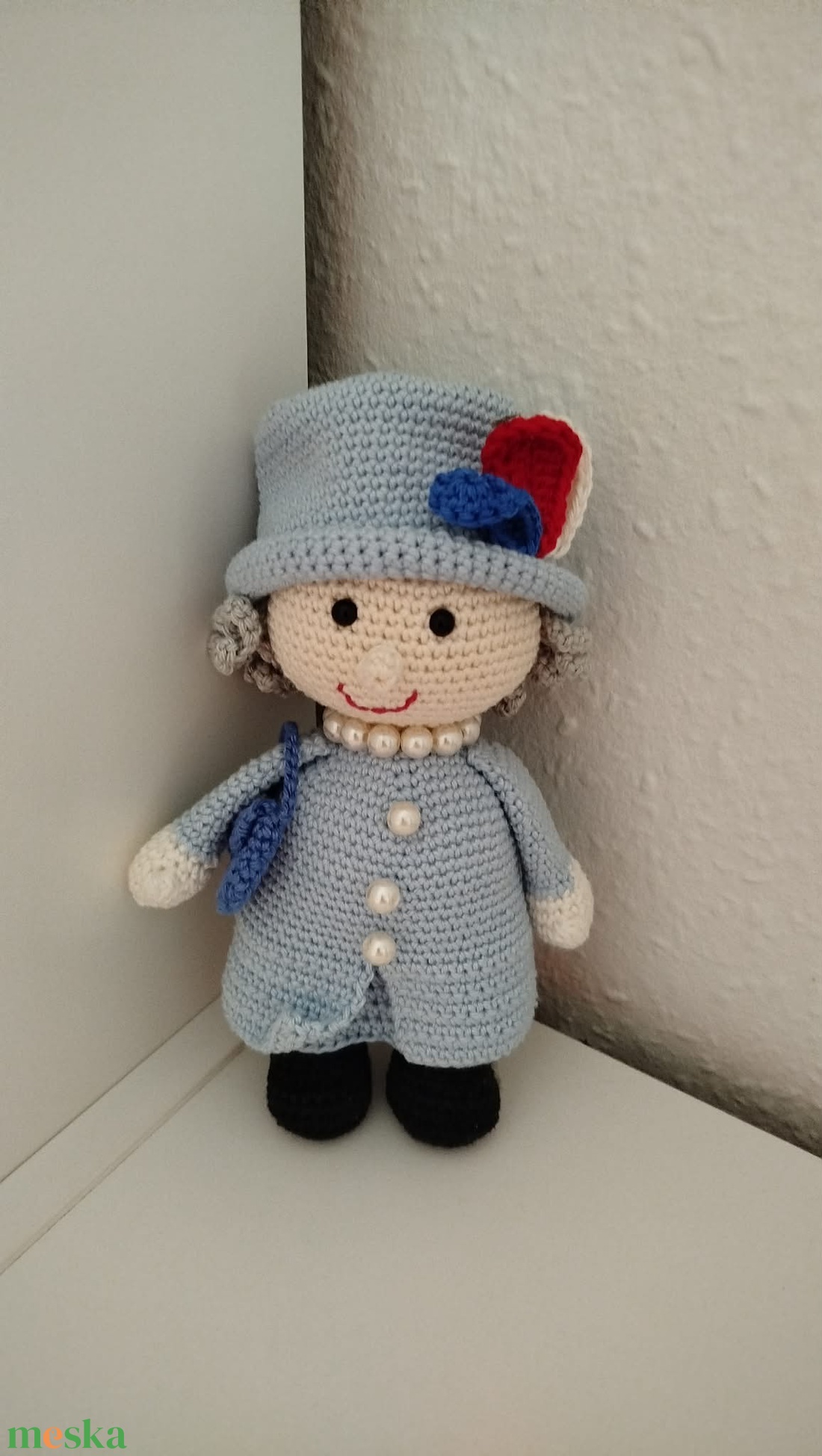 II.Erzsébet brit királynő - játék & sport - plüssállat & játékfigura - ember - Meska.hu