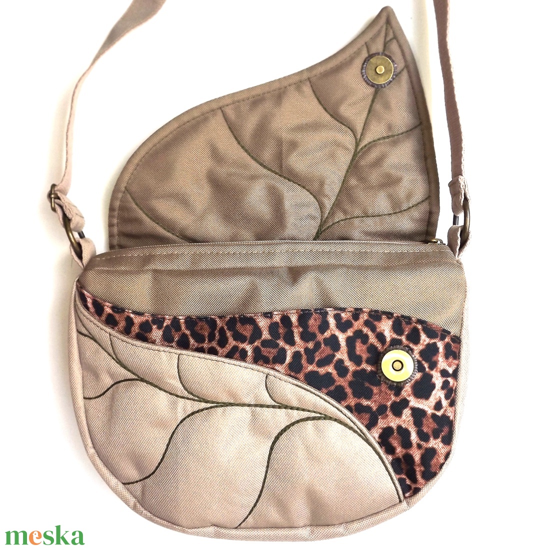 Kisméretű válltáska - táska & tok - kézitáska & válltáska - vállon átvethető táska - Meska.hu