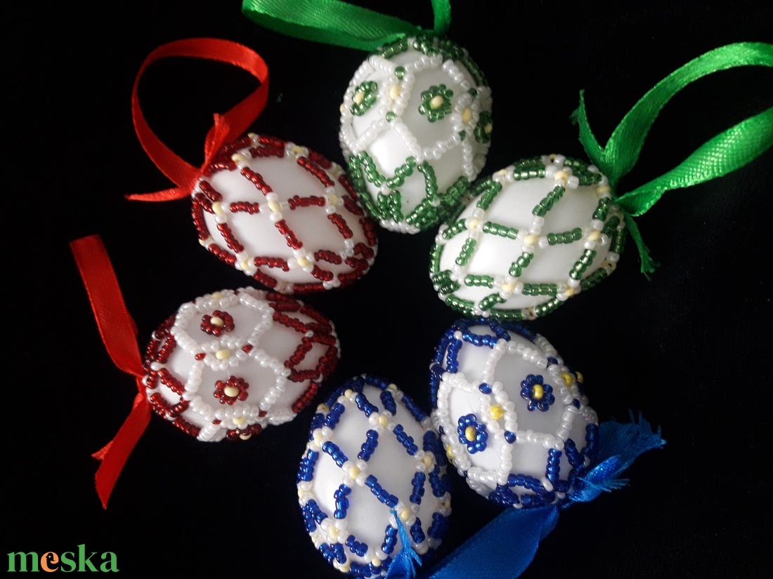 Gyöngyös tojások - otthon & életmód - dekoráció - dísztárgy - Meska.hu Gyöngyös tojások - otthon & életmód - dekoráció - dísztárgy - Meska.hu