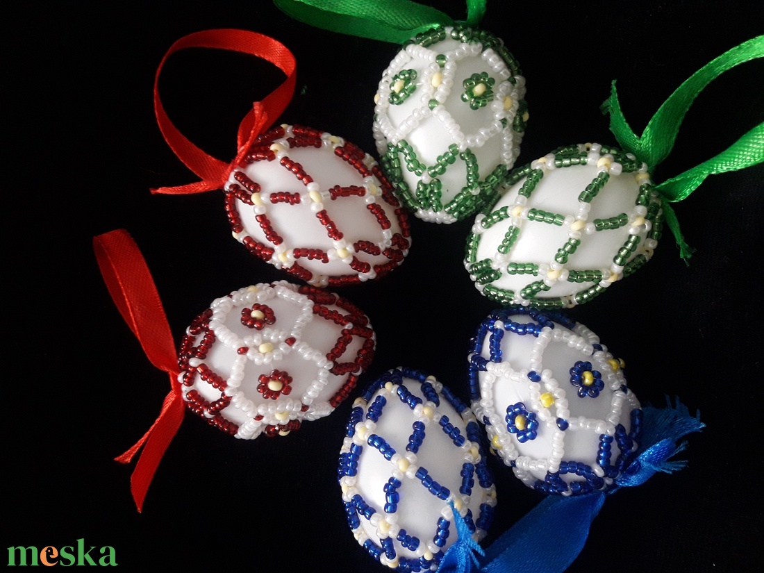 Gyöngyös tojások - otthon & életmód - dekoráció - dísztárgy - Meska.hu Gyöngyös tojások - otthon & életmód - dekoráció - dísztárgy - Meska.hu