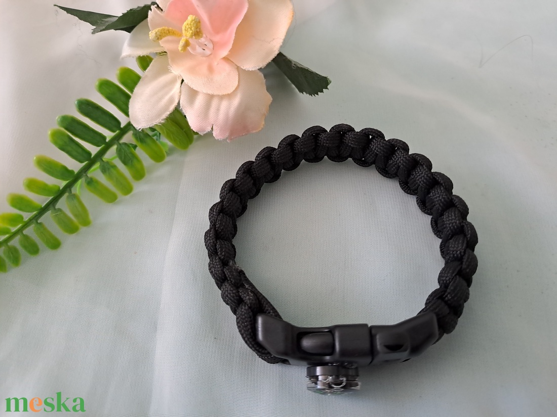 Paracord karkötő, túlélő karkötő - ékszer - karkötő - fonott karkötő - Meska.hu