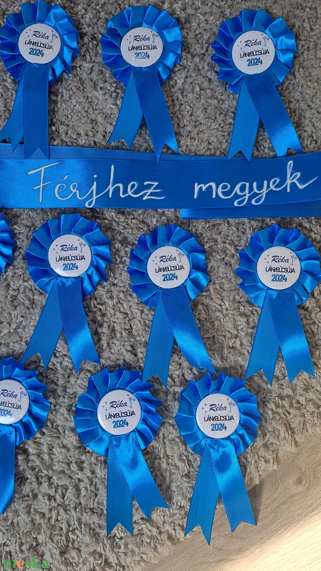 Lánybúcsú, menyasszony kitűző. - esküvő - lánybúcsú - Meska.hu Lánybúcsú, menyasszony kitűző. - esküvő - lánybúcsú - Meska.hu