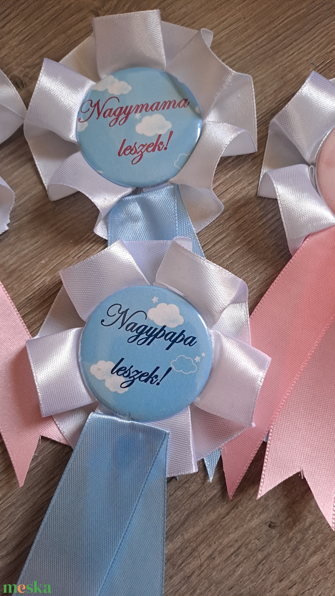 Gender Party- Babaváró kitűző. - ékszer - kitűző és bross - kitűző - Meska.hu Gender Party- Babaváró kitűző. - ékszer - kitűző és bross - kitűző - Meska.hu