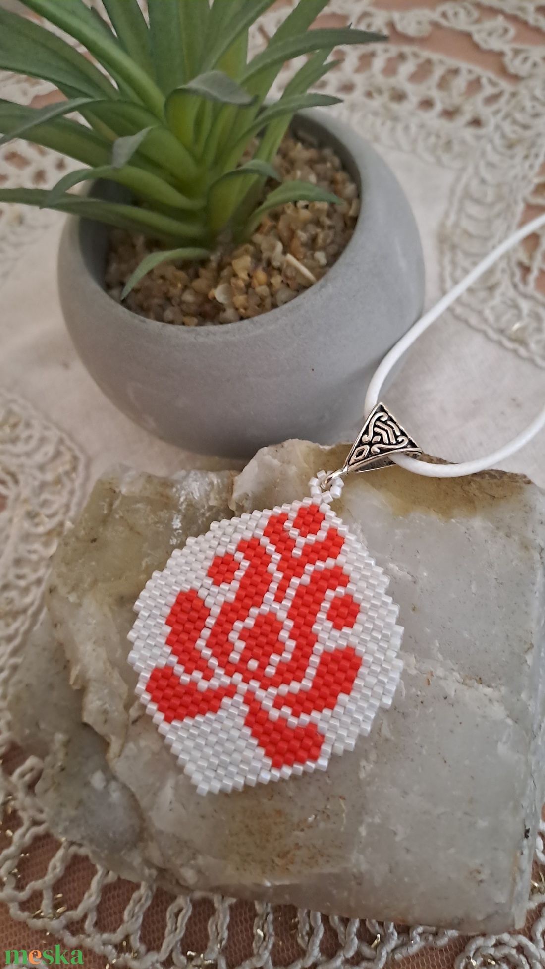 Tulipán mintás medál - ékszer - nyaklánc - medál - Meska.hu Tulipán mintás medál - ékszer - nyaklánc - medál - Meska.hu