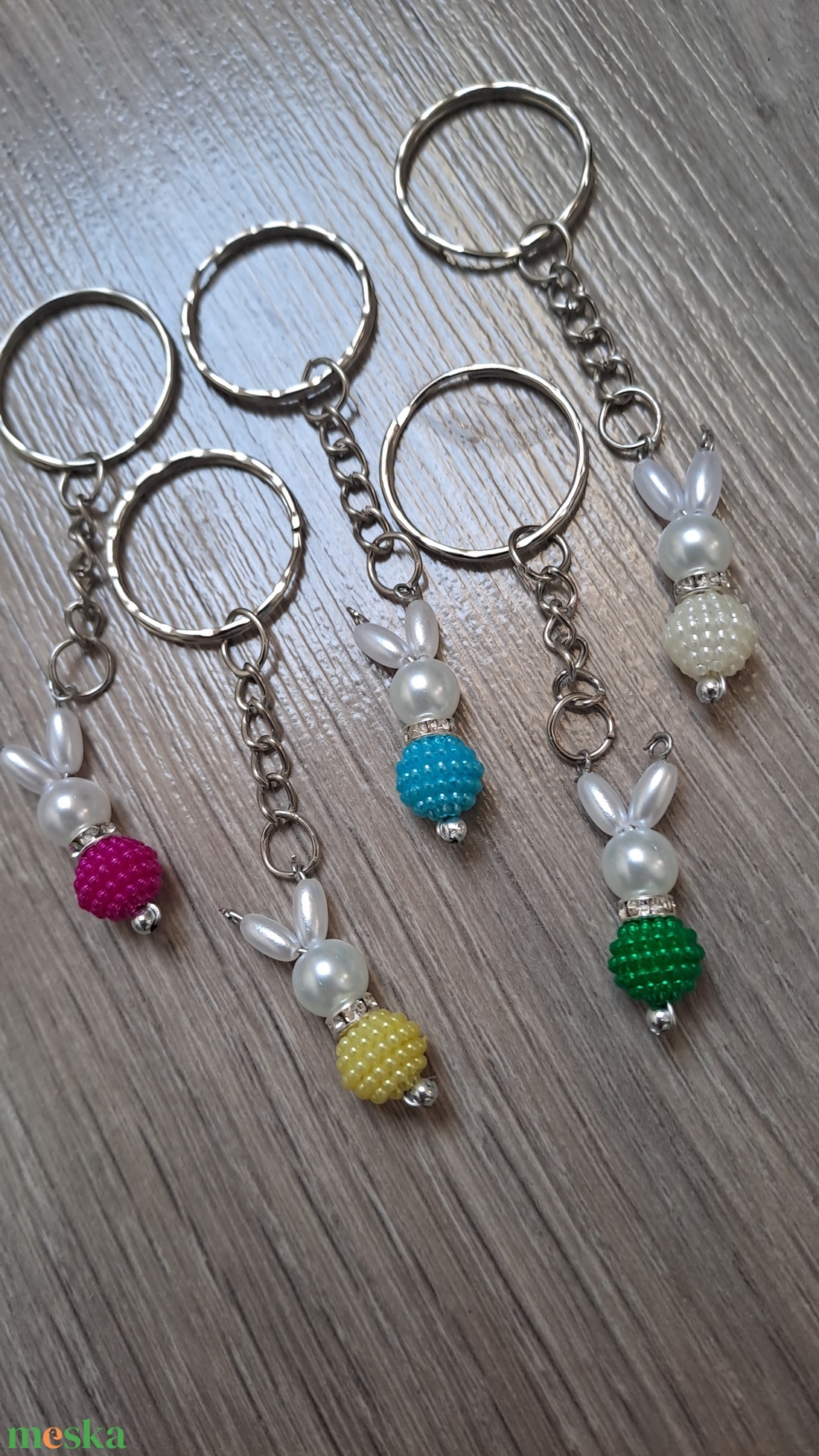 Húsvéti nyuszis kulcstartó - táska & tok - kulcstartó & táskadísz - kulcstartó - Meska.hu