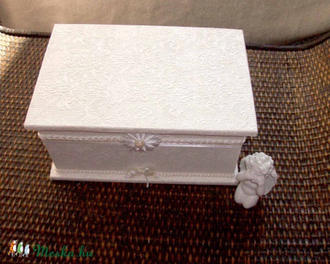 ESKÜVŐI AJÁNDÉK ÉS PÉNZGYŰJTŐ DOBOZ   -  - Meska.hu