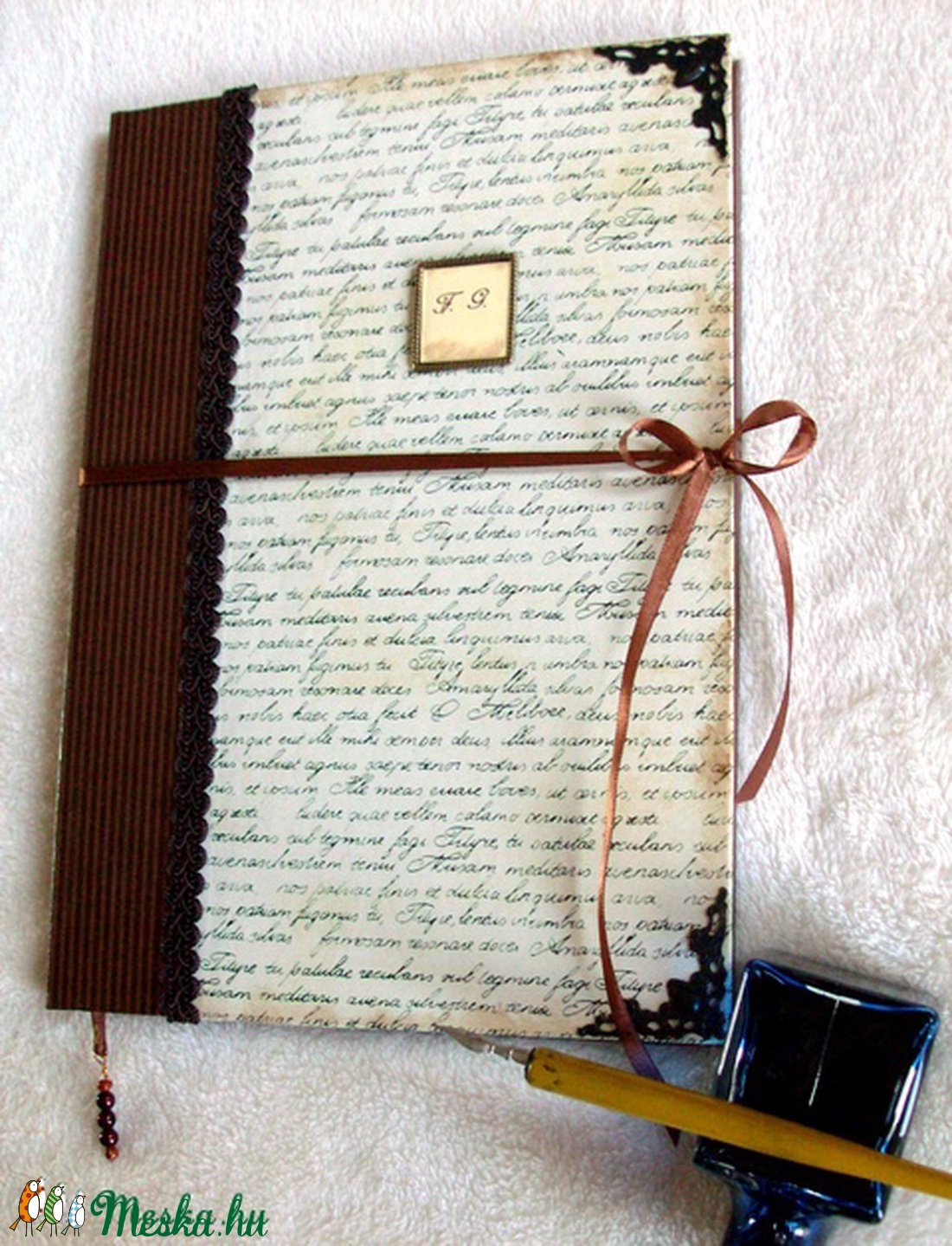 EMLÉKKÖNYV - A klasszikus - A/4-es méretben -  - Meska.hu