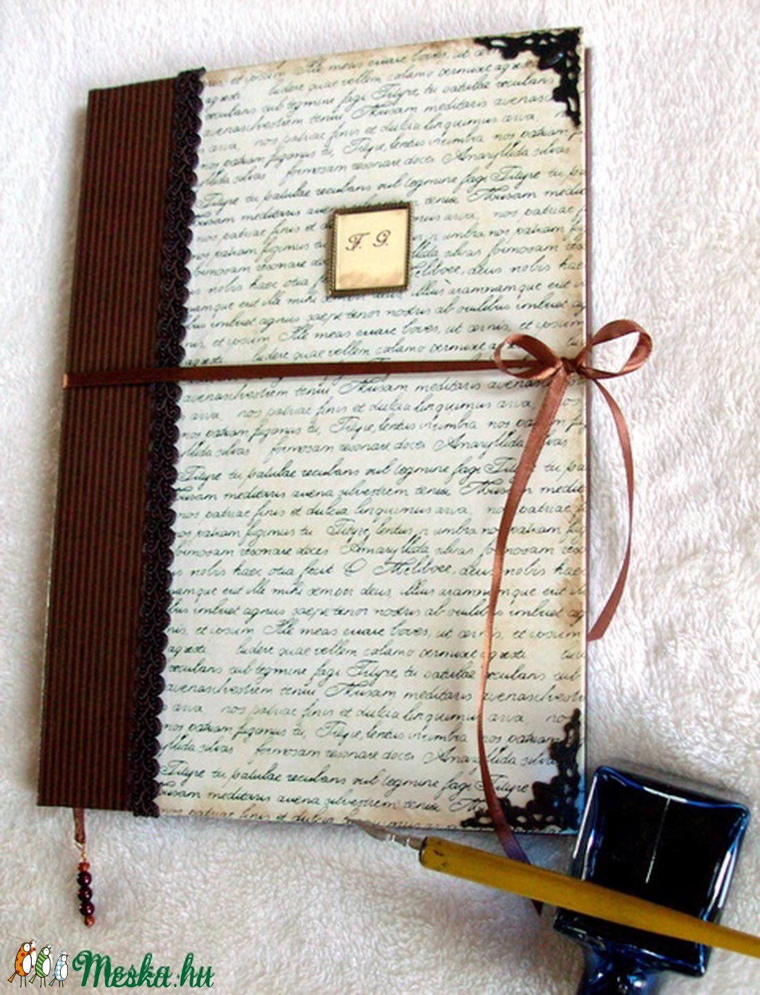 EMLÉKKÖNYV - A klasszikus - A/4-es méretben -  - Meska.hu