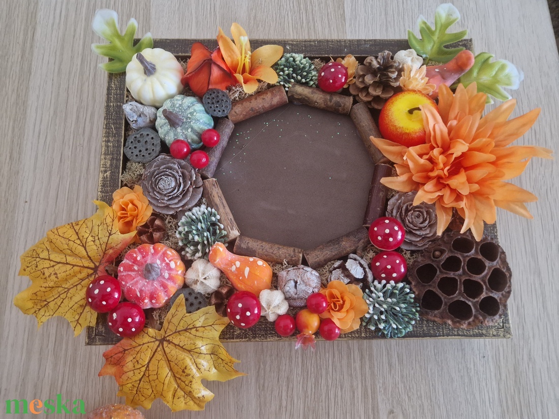 Őszi ládika világító tökkel - otthon & életmód - dekoráció - halloween - halloweeni asztaldísz - Meska.hu
