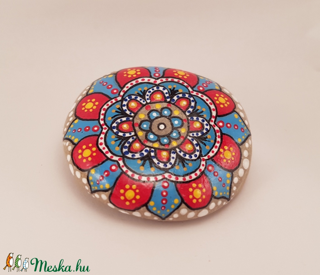 Festett kavics virág mandala -  - Meska.hu