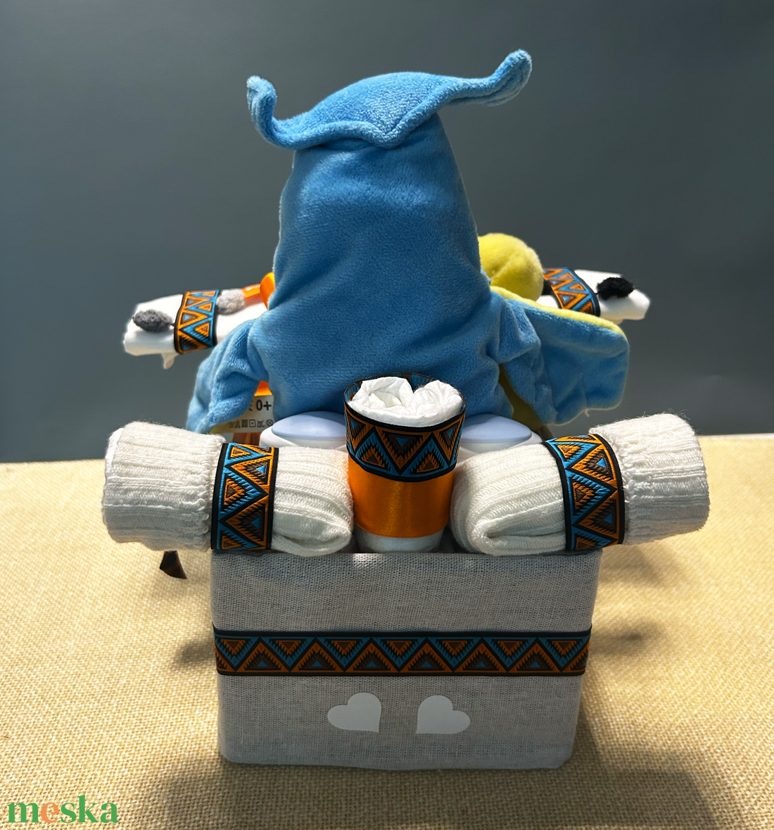 BAGOLY-REPCSI bababox, névre szóló babalátogató pelenkatorta, babaüdvözlő ajándék - baba - mama - pelenkázó, babafürdető kellékek - pelenkatorta - Meska.hu
