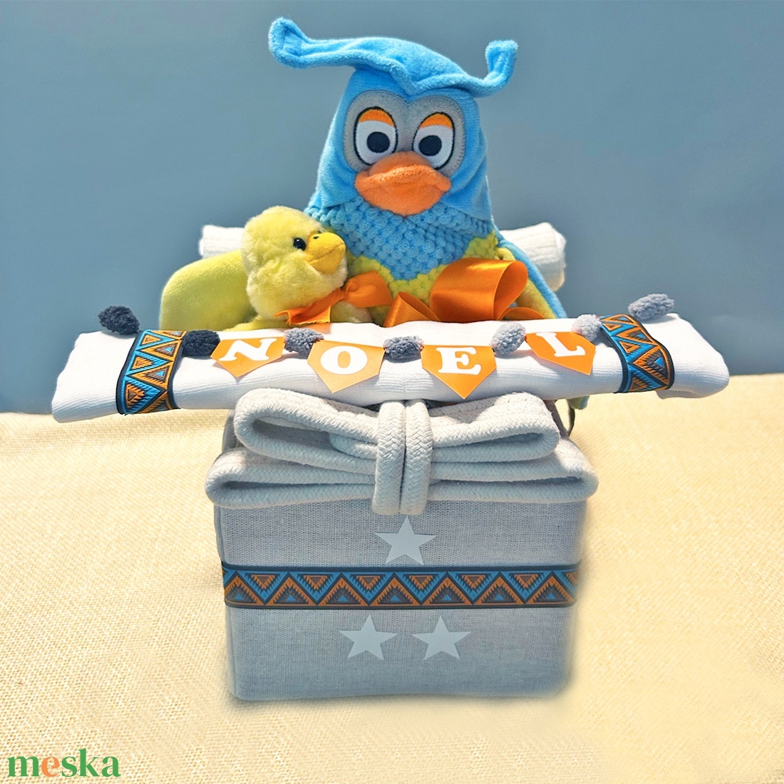 BAGOLY-REPCSI bababox, névre szóló babalátogató pelenkatorta, babaüdvözlő ajándék - baba - mama - pelenkázó, babafürdető kellékek - pelenkatorta - Meska.hu