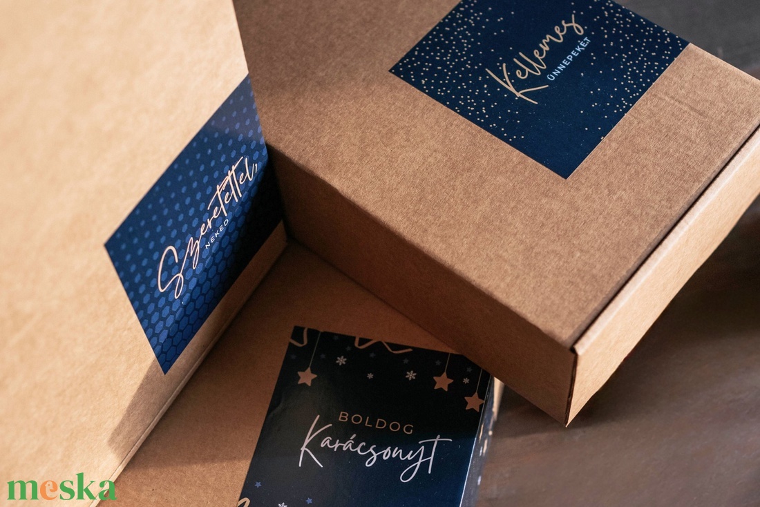 Ajándékdoboz Mini - ribizli mézborral és 4 mézzel - élelmiszer - méz & propolisz - Meska.hu