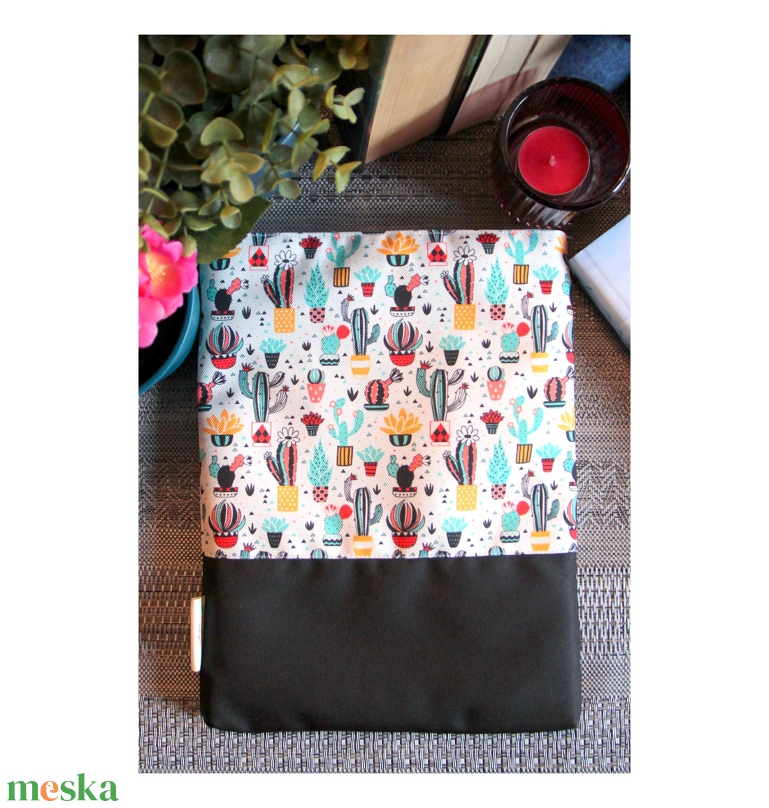 Könyvtok Kaktusz vízhatlan - táska & tok - variálható táska - Meska.hu