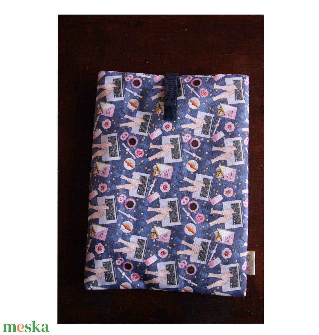 Laptoptok, Elfoglalt nő vízhatlan laptop védő,lapot tartó - táska & tok - laptoptáska, laptop hátizsák - Meska.hu